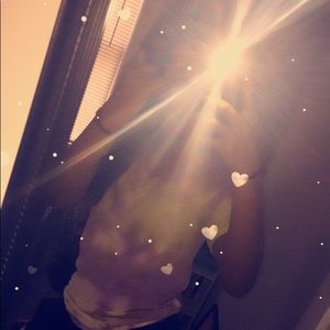 Meet your Posher, Tia